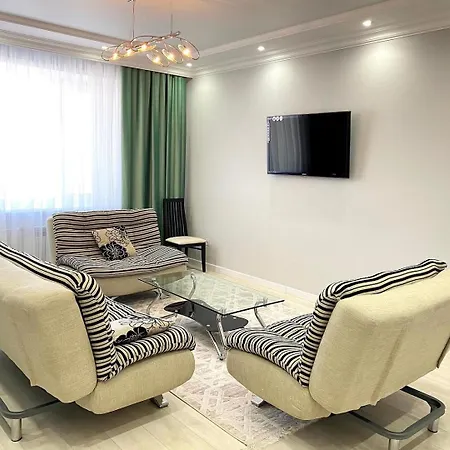 Luxe Apartments On Stepnoy Karaganda Exterior photo